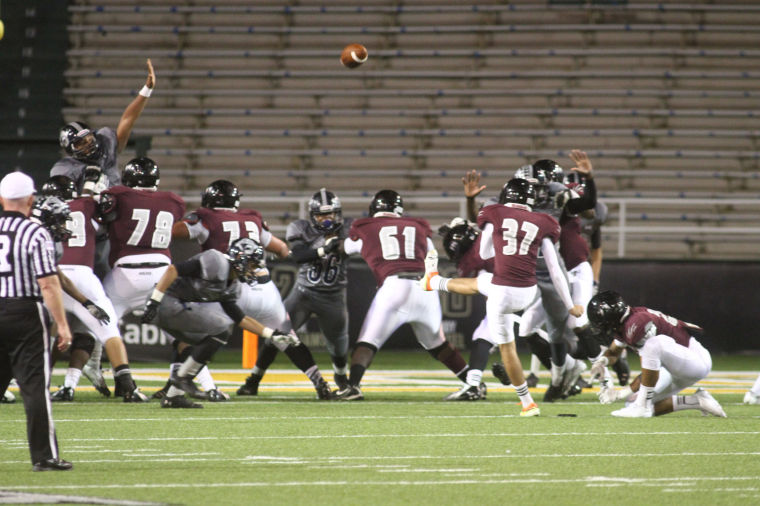 Playoffs Shoemaker v Mansfield Timberview 72.jpg